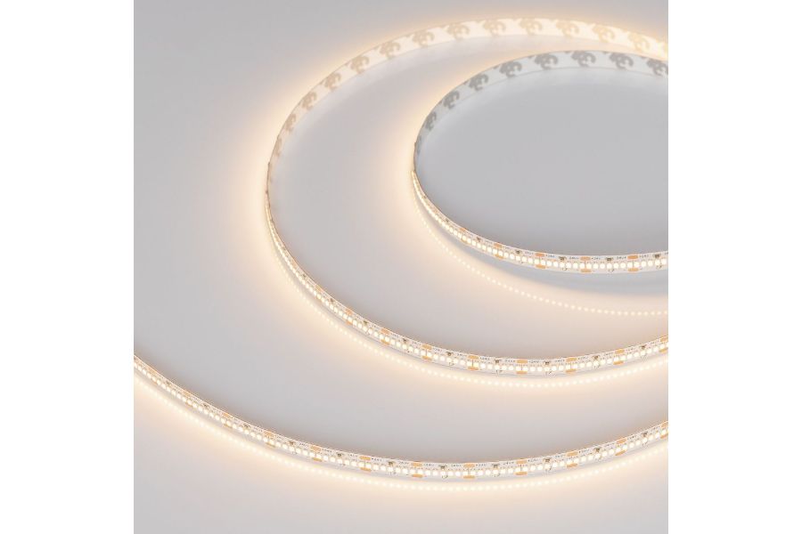 Светодиодная лента Arlight MICROLED-M420-8mm 24V Warm3000 (9.6 W/m, IP20, 2216, 5m) 046744