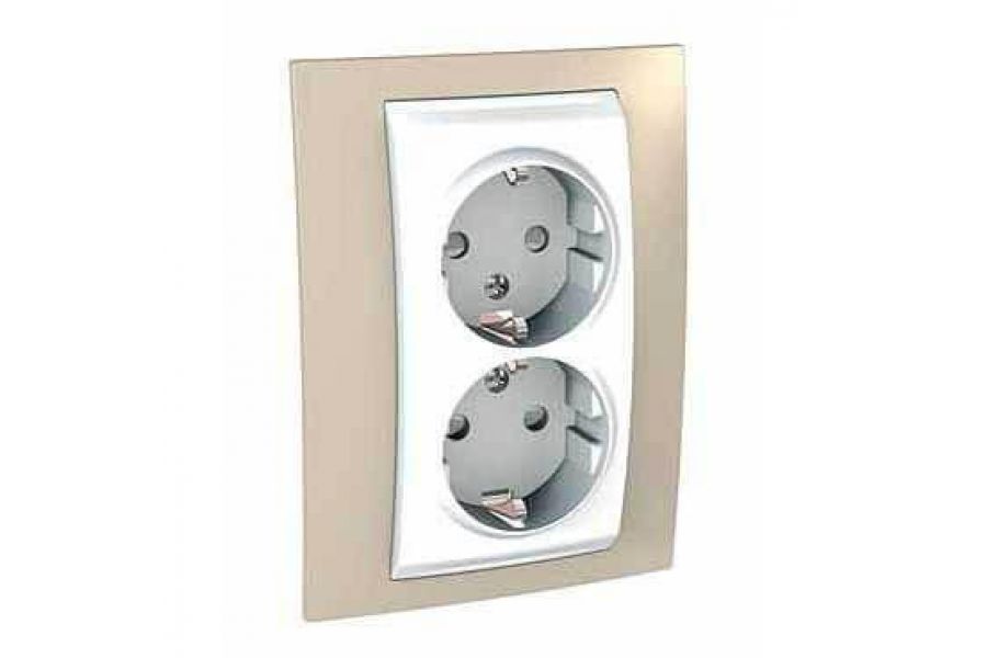 Розетка двойная Schneider Electric Unica с/з со шторками 10A 250V MGU63.067.867