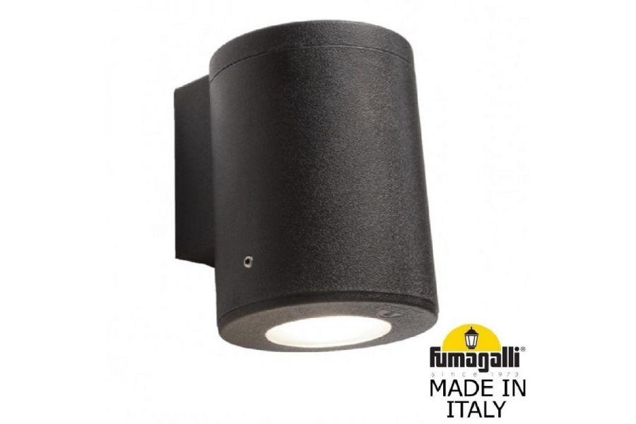 Уличный настенный светильник Fumagalli 3A7.002.000.AXU1L