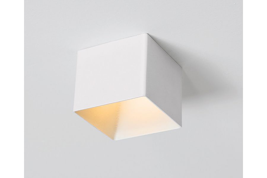 Встраиваемый светильник Italline DL 3024 white