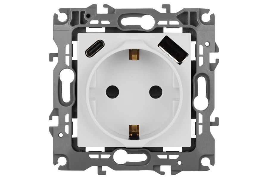 Розетка со шторками с USB type-A+C Эра 12-4108-01 Б0067752