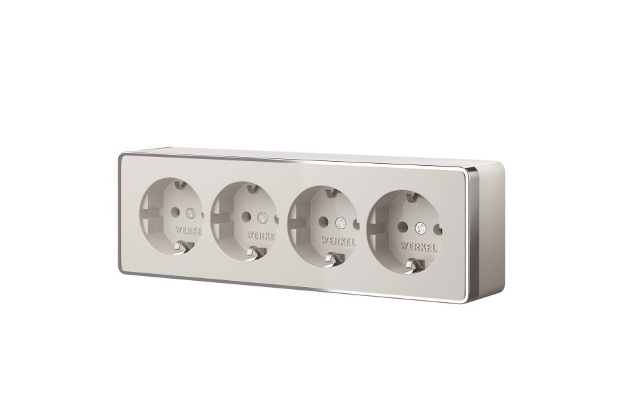 Розетка четверная с заземлением и шторками Werkel Gallant (слоновая кость) W5072204 4690389217999 a071253