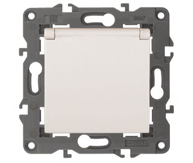 Розетка 2P+E Schuko со шторками с крышкой Эра 14-2103-02 Б0034279