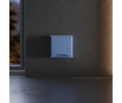 Накладка для розетки с заземлением, защитными шторками и крышкой Voltum S70 (деним) VLS000815