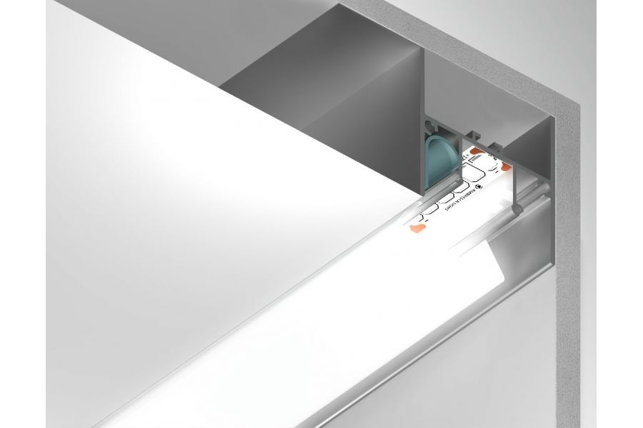 Алюминиевый профиль Ambrella Light Alum Profile GP4050AL