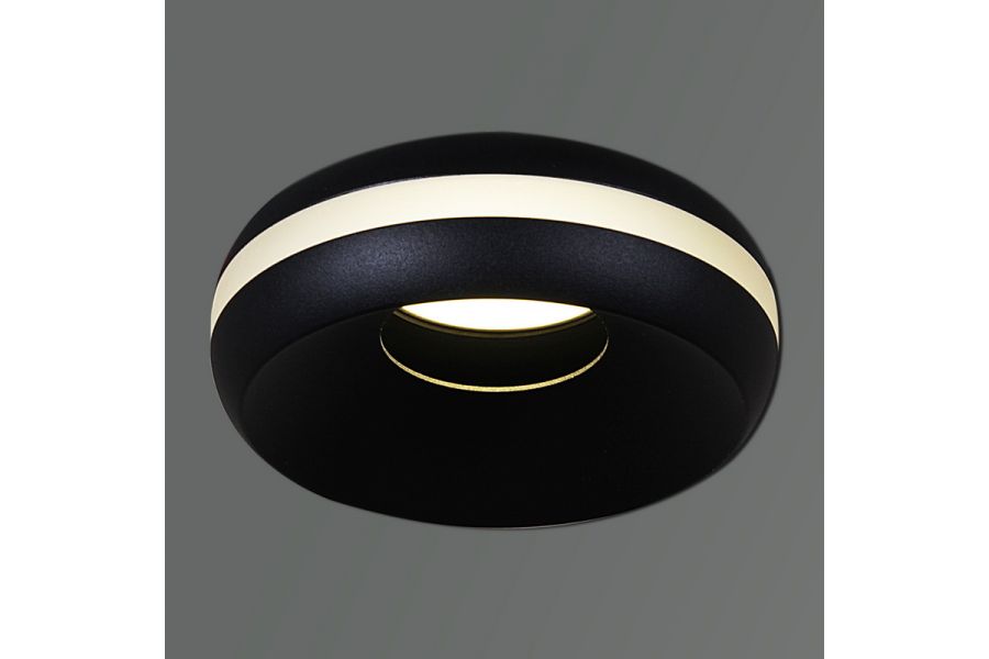 Точечный светильник Reluce 16074-9.5-001QR MR16 BK