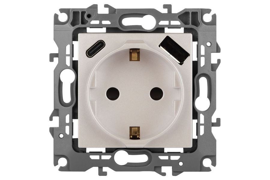 Розетка со шторками с USB type-A+C Эра 12-4108-15 Б0067767