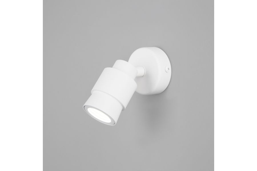 Спот Eurosvet Plat 20125/1 LED белый