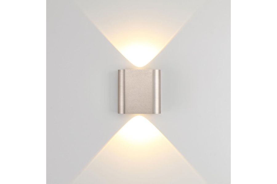Настенный светильник Odeon Light Hightech Magnum 7106/2WL
