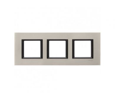 Рамка 3-постовая Schneider Electric Unica Class MGU68.006.7A2