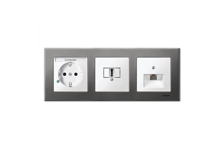 Рамка 3-постовая Schneider Electric Merten System M MTN403314