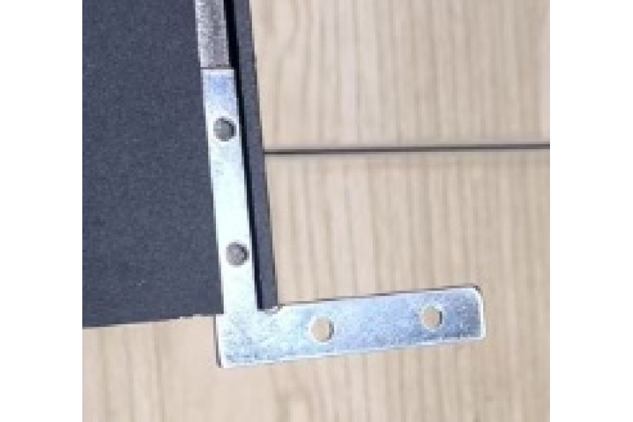 Коннектор угловой для алюминиевого профиля Myfar Accessories for Single MT0100-CC