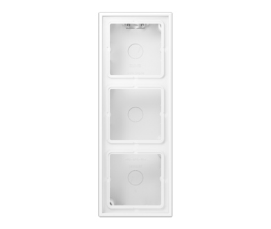 Коробка трехместная Jung LS583AWWM